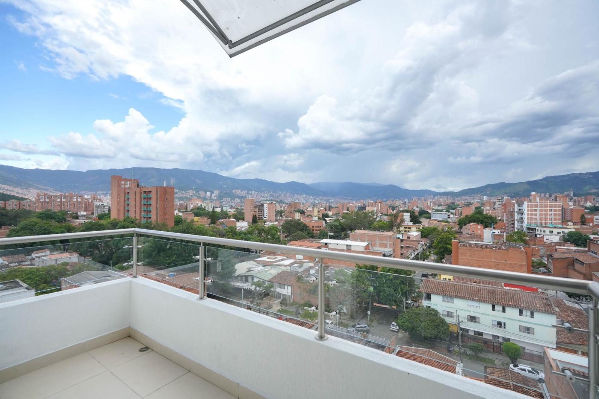 Apartment Torre Ginebra Medellin